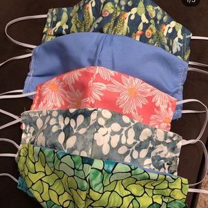 Machine washable, reversible, filtered face masks